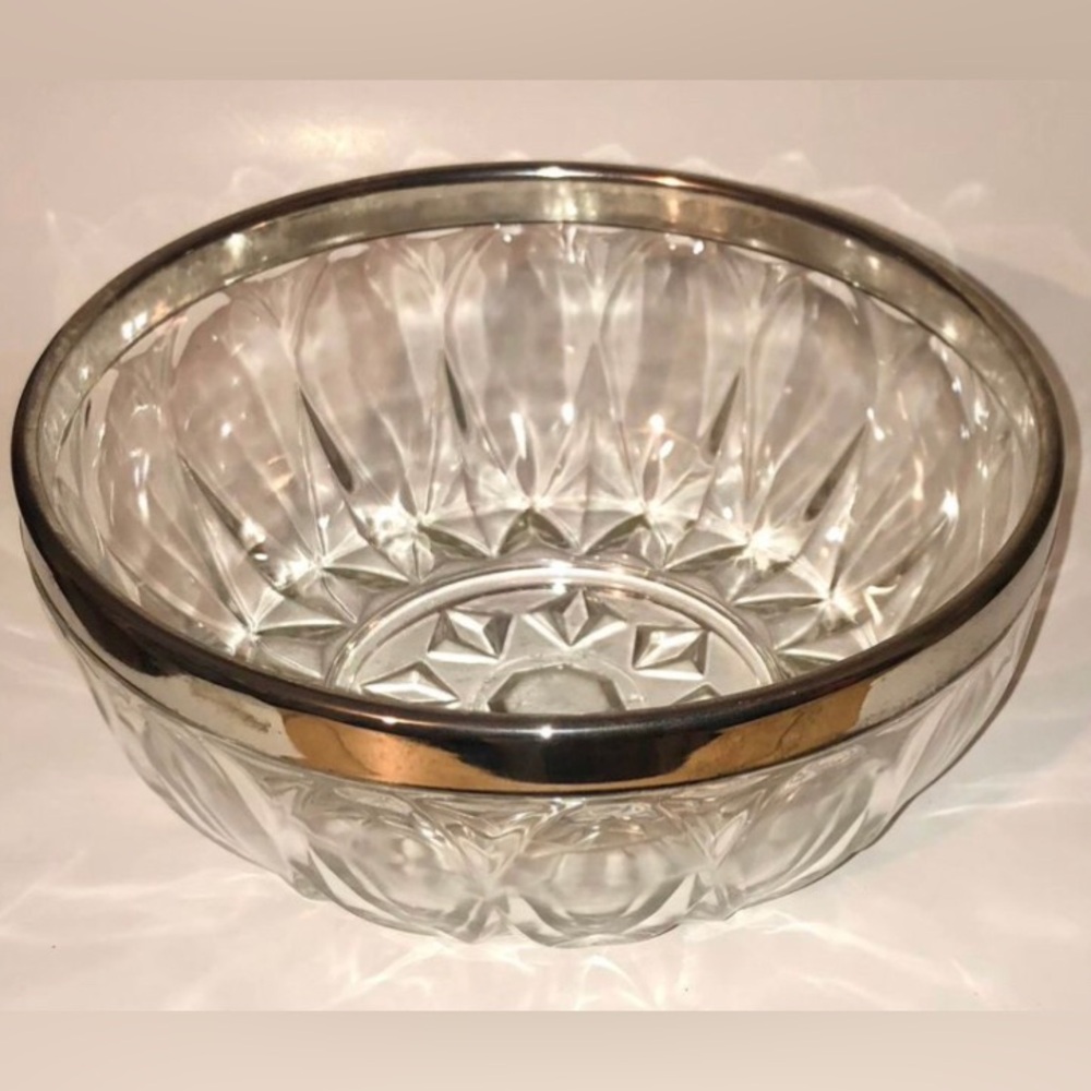 Elegant, Vintage, Italian Crystal Bowl w/ Silver Plated Rim